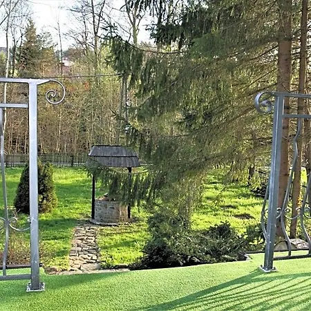 Dolina Rastoki Lodge *