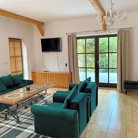 Lodge Dolina Rastoki *