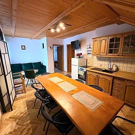 Dolina Rastoki Lodge
